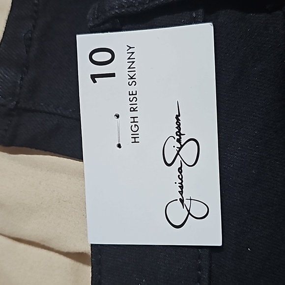 High Rise Skinny Jeans - Picture 3 of 3